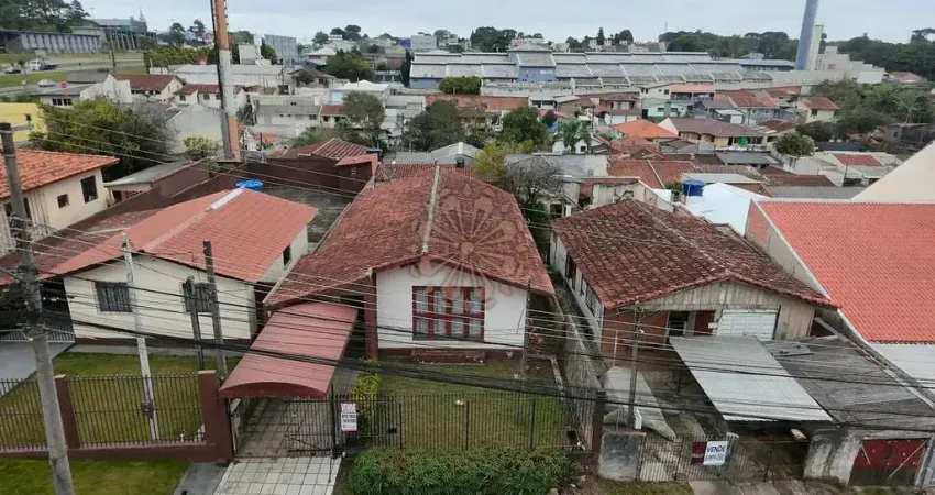 Casa com 3 quartos à venda na Rua Luiz Sperandio, 43, Santo Inácio, Curitiba