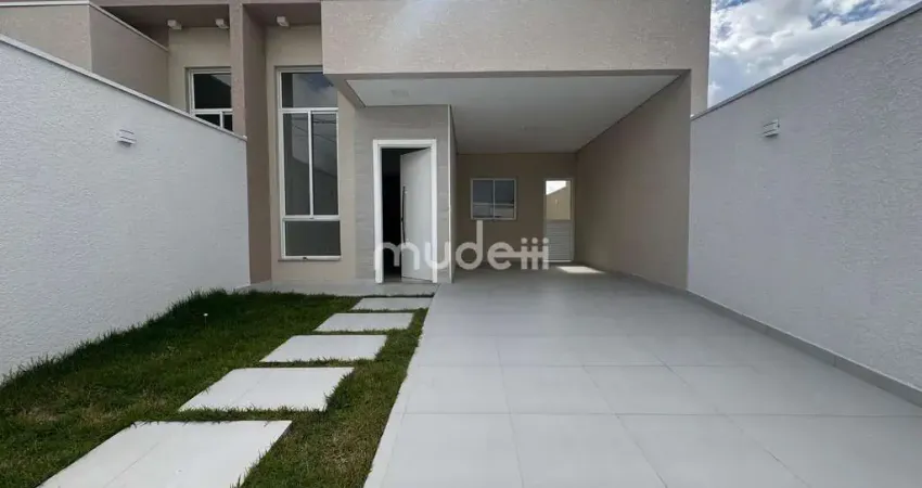 Casa no bairro Costeira com 3 dormitórios