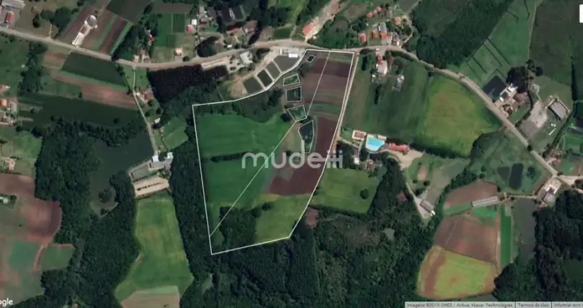 Terreno à venda na Rua Júlio César Setenareski, Colônia Murici, São José dos Pinhais