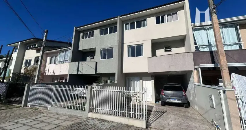 Sobrado com 4 dormitórios à venda, 150 m² por R$ 650.000,00 - Vila Bancária - Campo Largo/PR