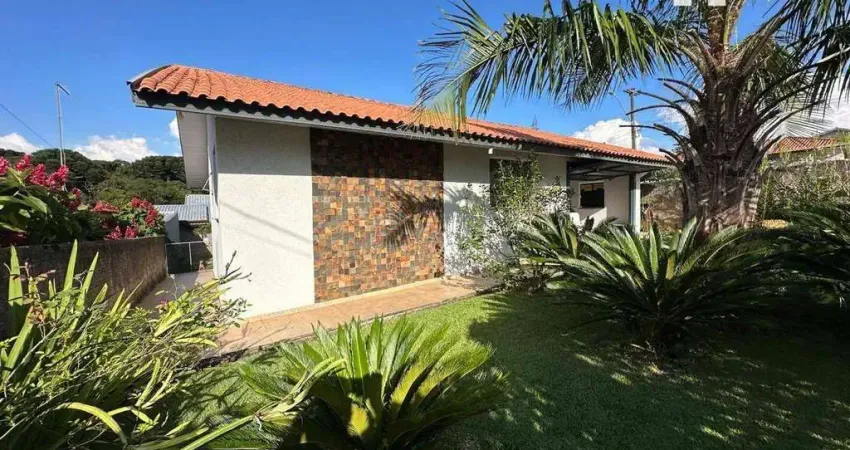 Casa com 3 dormitórios à venda, 130 m² por R$ 550.000,00 - Vila Nova - Campo Largo/PR