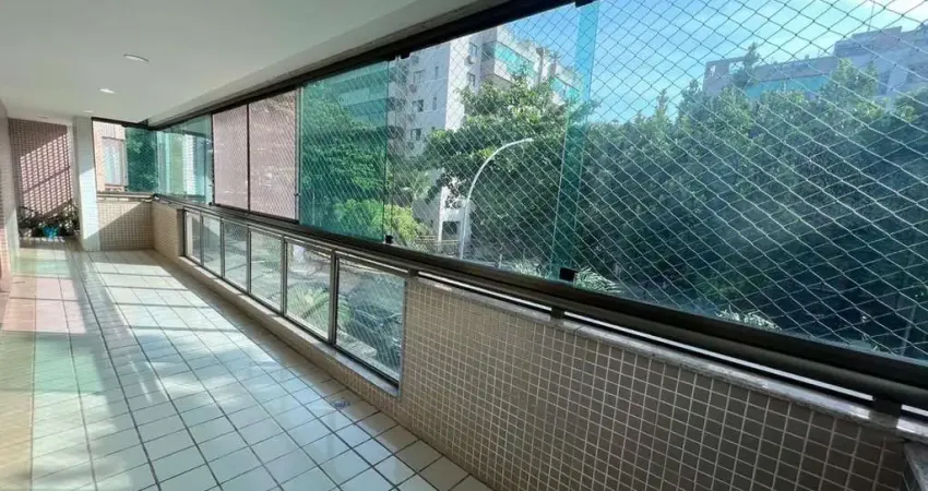 Imperdível apartamento à venda na barra da tijuca, rio de janeiro - 4 quartos, 1 suíte, 3 banheiros e 3 vagas de garagem - 208m²