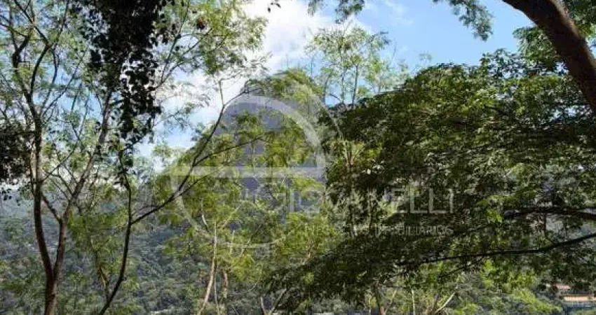 Terreno à venda na Rua Casuarina, Lagoa, Rio de Janeiro