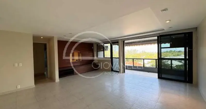 Venda de Apartamento de Luxo na Barra da Tijuca - Rio de Janeiro-RJ: 4 Quartos, 1 Suíte, 3 Banheiros, 2 Vagas de Garagem - 120m².