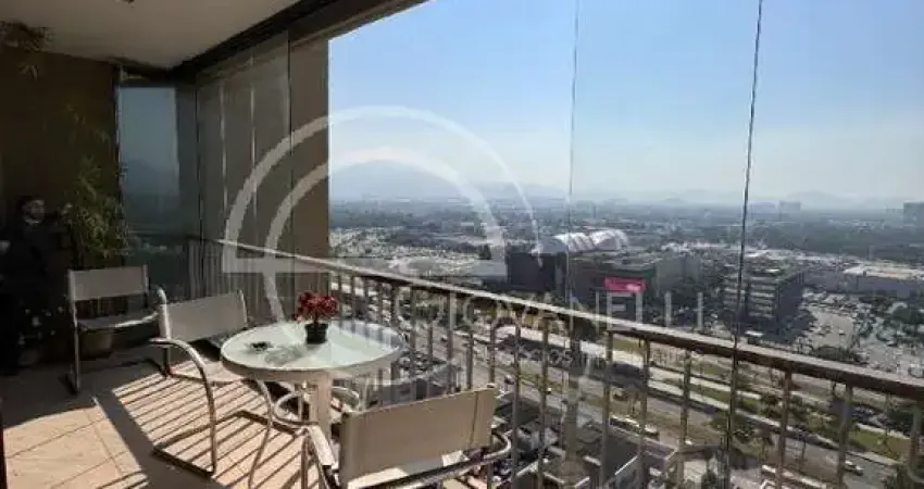 Condominio Nova Ipanema: Apartamento à venda  - 3 quartos, 1 suíte, 4 banheiros, 2 vagas, 161m²