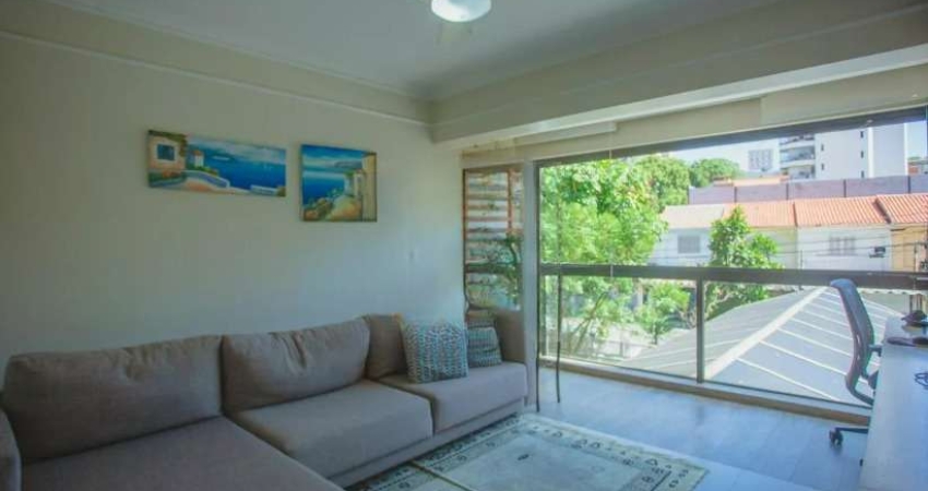 Apartamento no Condomínio Edifício Diversita Bosque da Saúde com 3 dormitórios 1 suíte 2 banheiros 2 vagas.
