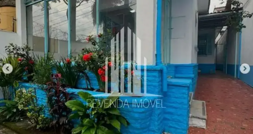 Casa Térrea à venda na Barra Funda com 264m²  de 03 dormitorios 3 banheiros