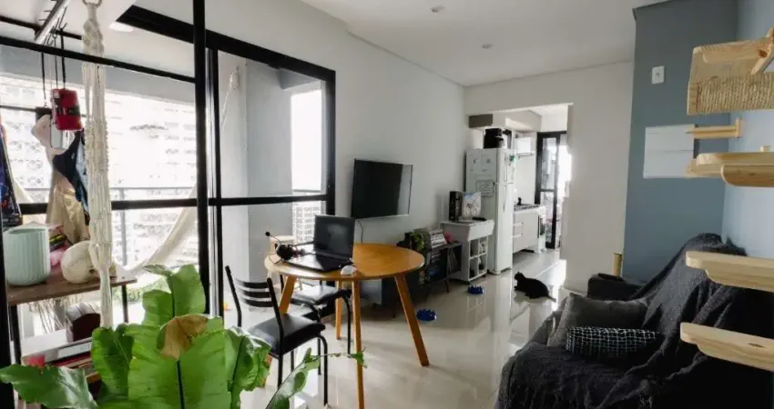 Apartamento a Venda ,60 metros, 2 dormitorios, 1 suite, varanda e 1 vaga