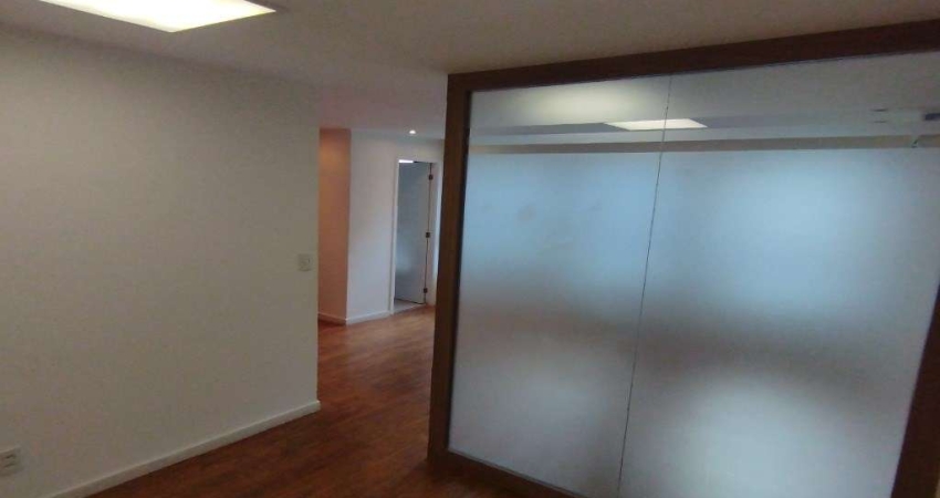 Conjunto comercial para venda ou locação em Pinheiros.