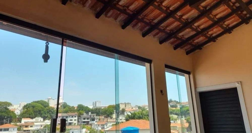 Sobrado para venda na Vila Mariana, 250 metros com 3 quartos e 4 vagas