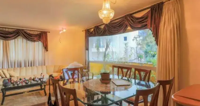 Imperdível apartamento de luxo no Brooklin: 4 quartos, 1 suíte, 4 banheiros, 3 vagas, 150m² - São Paulo-SP!