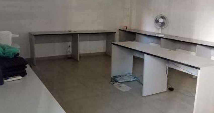 Sobrado à venda em São Paulo-SP, Vila Mariana: 3 quartos, 1 suíte, 4 banheiros, 3 vagas, 200m². Aproveite!