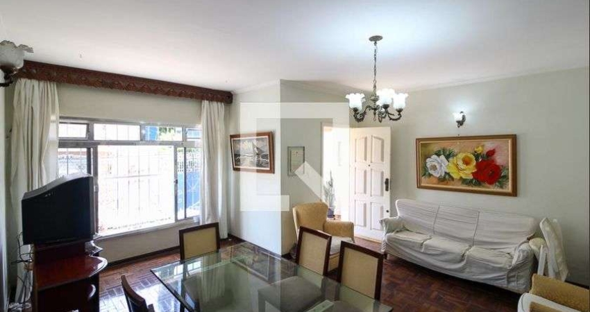 Casa à Venda - Pinheiros, 3 Quartos,  142 m2