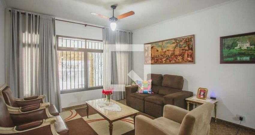 Casa à Venda - Saúde, 3 Quartos,  264 m2