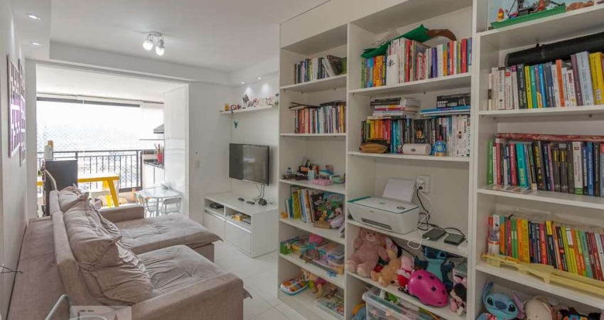 Apartamento à Venda - Chácara Santo Antonio, 2 Quartos,  67 m2