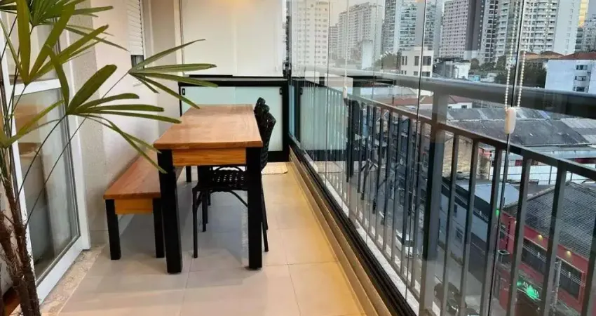 Apartamento no Condomínio Living Near Pacaembu na Barra Funda com 2 dormitórios 1 suíte 2 banheiros 1 vaga
