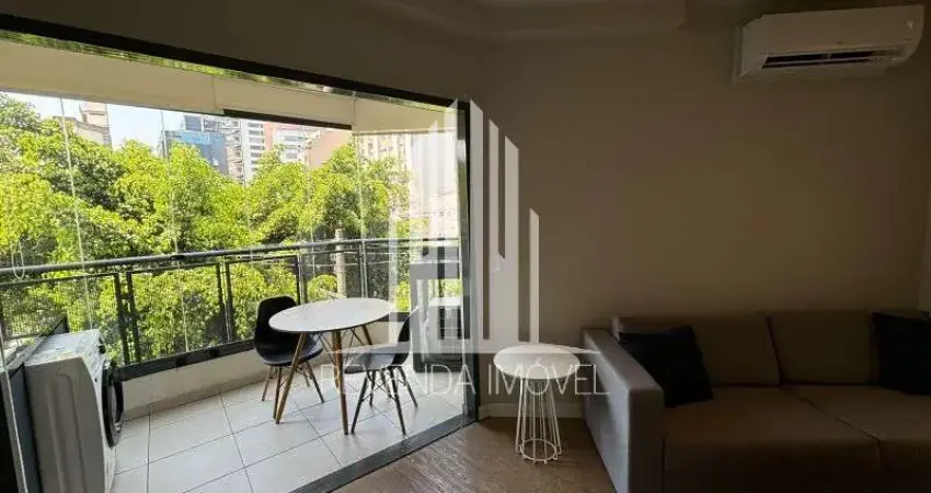Apartamento Condomínio Ape Pinheiros à venda em Pinheiros, São Paulo-SP! 1 quarto, 1 suite, 1 banheiro, 1 vaga, 32m² de área!