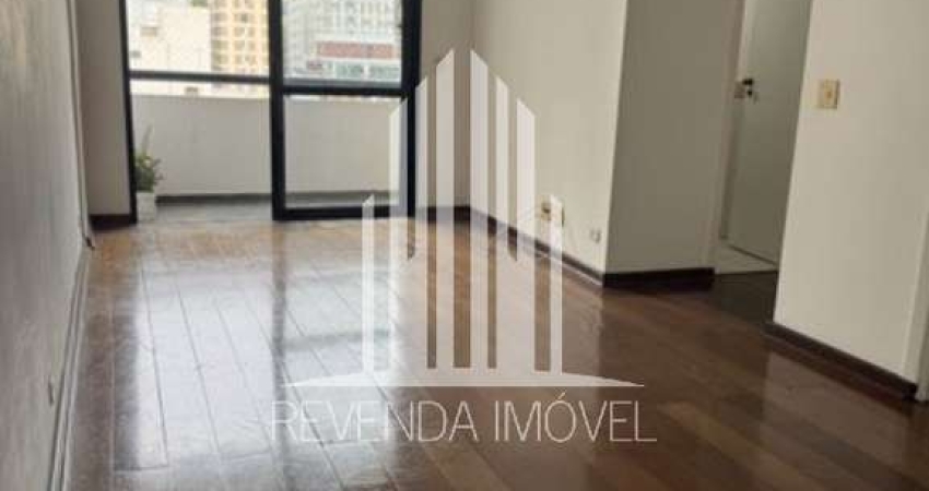 Apartamento à Venda, Pinheiros São Paulo/SP, Com 2 Quartos e 2 Vagas!