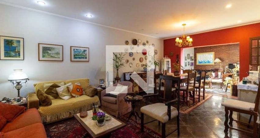 Casa com 3 quartos à venda na Vila Madalena, São Paulo 