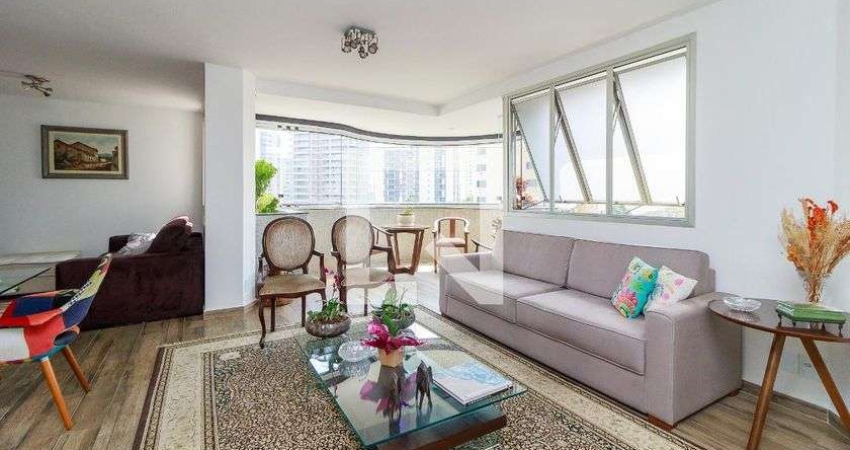 Apartamento à Venda - Campo Belo, 3 Quartos,  153 m2