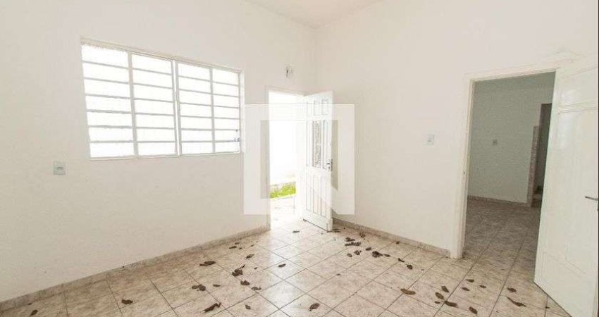 Casa à Venda - Ipiranga, 2 Quartos,  318 m2