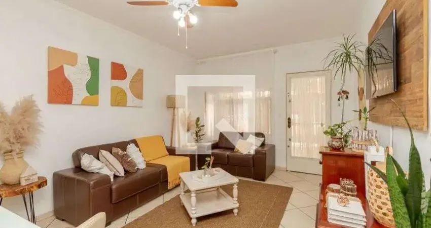 Casa à Venda - Chácara Santo Antonio, 2 Quartos,  110 m2