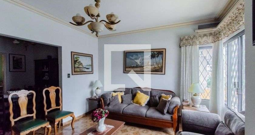 Casa à Venda - Ipiranga, 3 Quartos,  285 m2