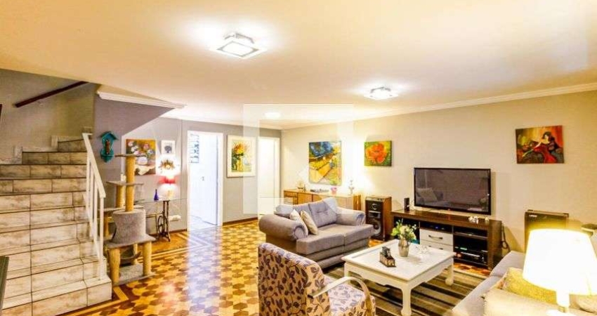 Casa à Venda - Chácara Santo Antonio, 3 Quartos,  122 m2