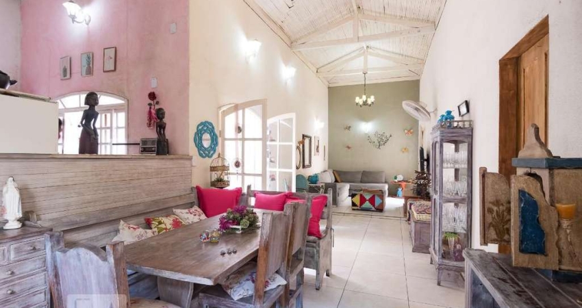 Casa à Venda - Saúde, 5 Quartos,  270 m2