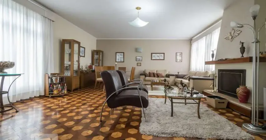 Casa à Venda - Jardim Marajoara , 3 Quartos,  350 m2