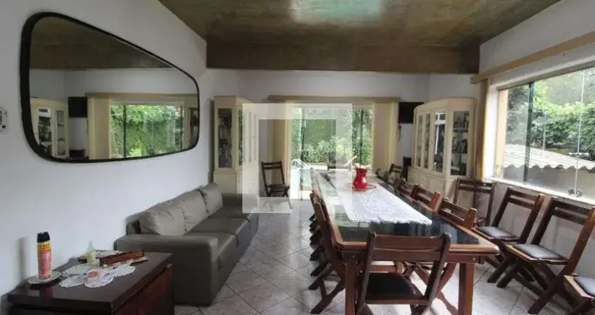 Casa à Venda - Jardim Marajoara , 4 Quartos,  330 m2