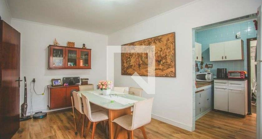 Casa à Venda - Saúde, 3 Quartos,  160 m2