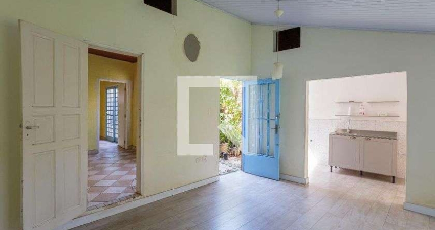 Casa à Venda - Moema, 2 Quartos,  130 m2