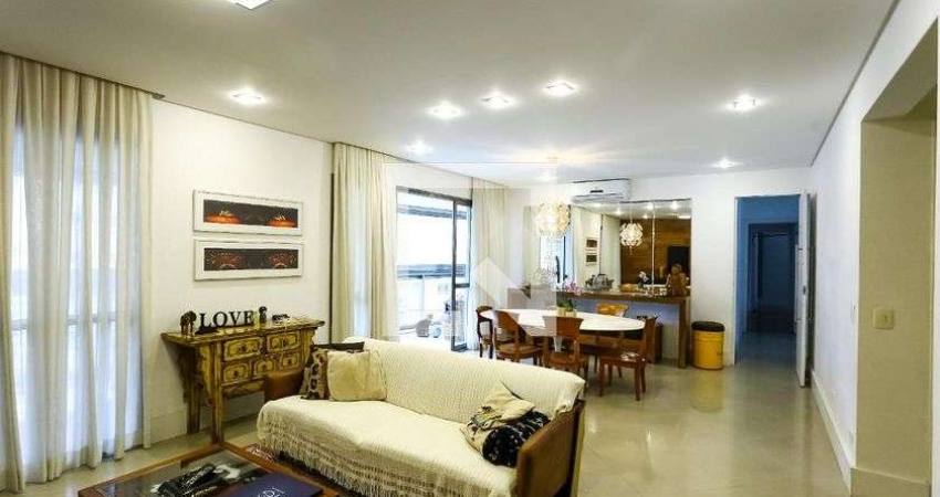 Apartamento à Venda - Portal do Morumbi, 4 Quartos,  211 m2