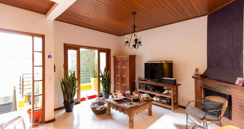 Casa à Venda - Panamby, 3 Quartos,  240 m2
