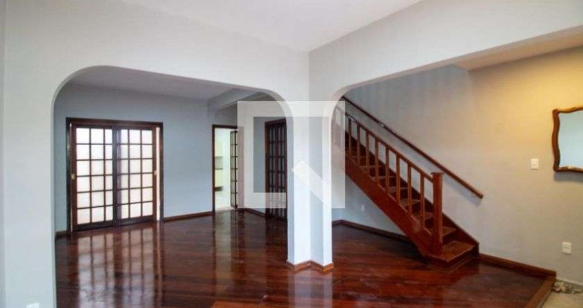 Casa à Venda - Chácara Santo Antonio, 3 Quartos,  200 m2