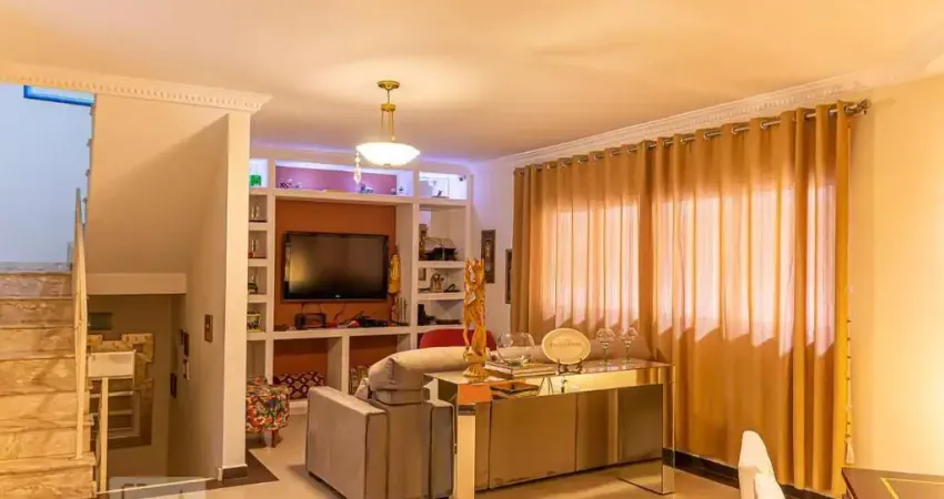 Casa à Venda - Bosque da Saúde, 3 Quartos,  165 m2