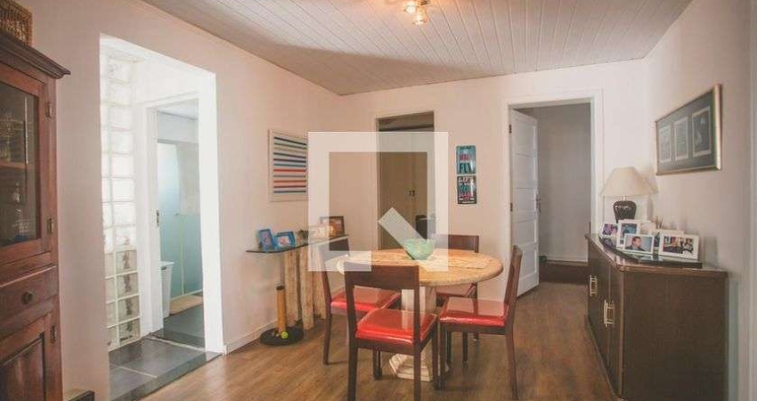 Casa à Venda - Vila Clementino, 3 Quartos,  151 m2