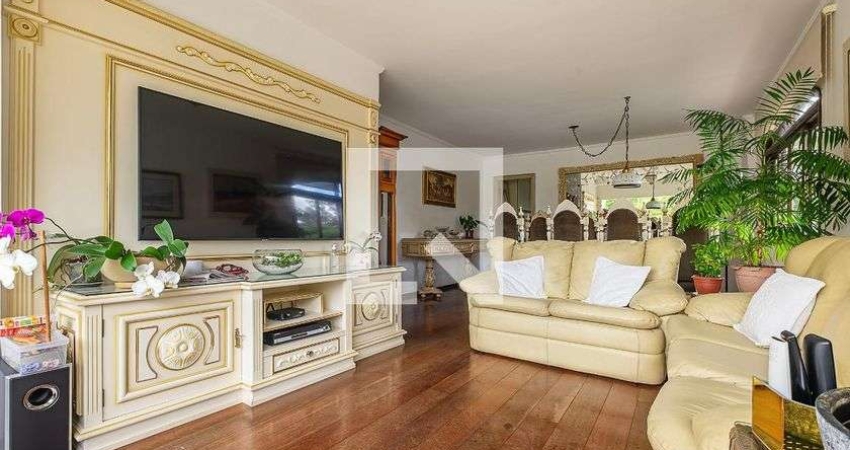 Apartamento à Venda - Vila Madalena, 3 Quartos,  130 m2