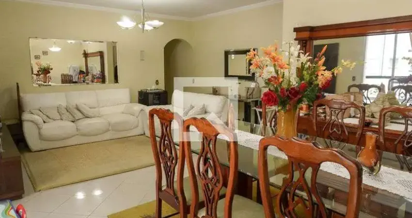 Apartamento à Venda - Saúde, 4 Quartos,  131 m2