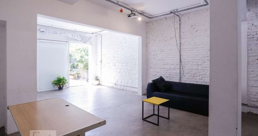 Casa à Venda - Barra Funda, 4 Quartos,  250 m2
