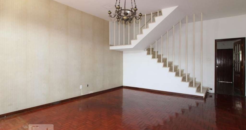Casa à Venda - Chácara Santo Antonio, 3 Quartos,  200 m2