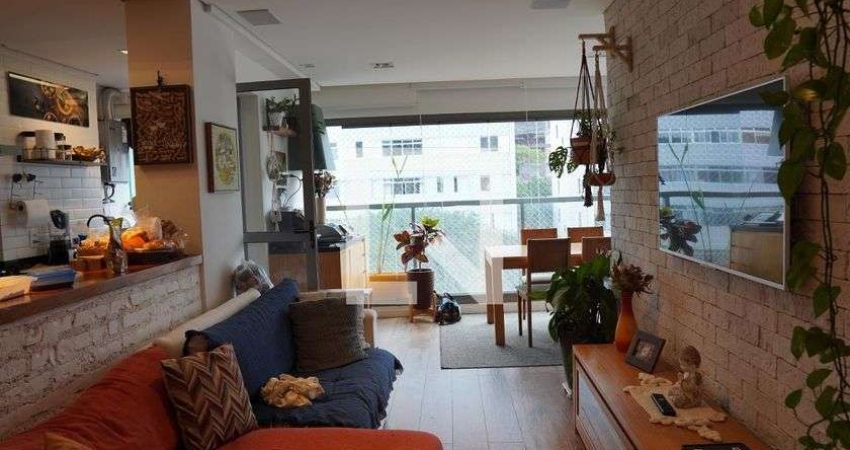 Apartamento à Venda - Vila Madalena, 2 Quartos,  78 m2