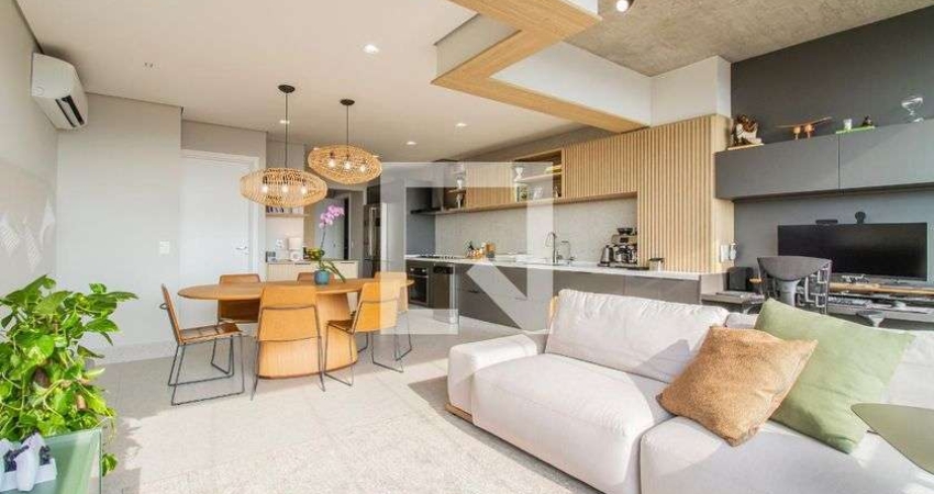 Apartamento à Venda - Vila Madalena, 1 Quarto,  70 m2
