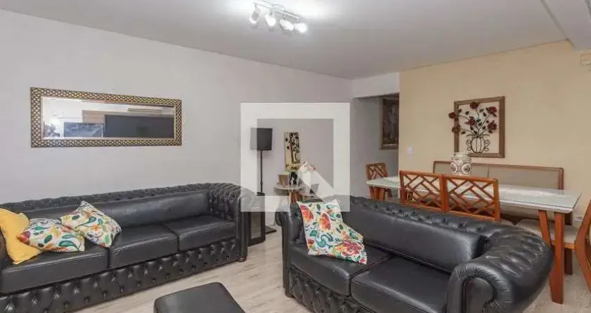 Casa à Venda - Bosque da Saúde, 3 Quartos,  280 m2