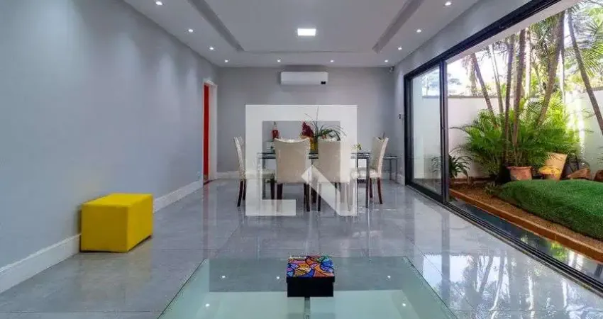 Casa com 4 quartos à venda no Campo Belo, São Paulo 