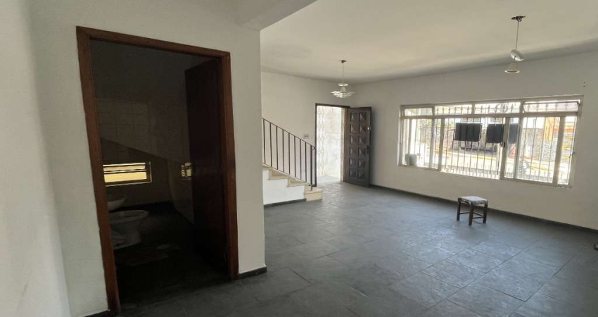 Casa a venda com 120m², 3 dormitórios, 3 vagas em Pinheiros.