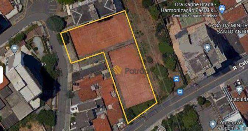 Lote/Terreno em Vila Guiomar