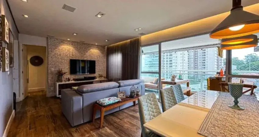 Apartamento em Vila Baeta Neves