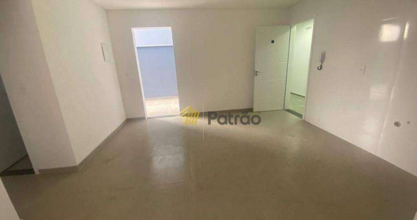 Apartamento em Vila Baeta Neves